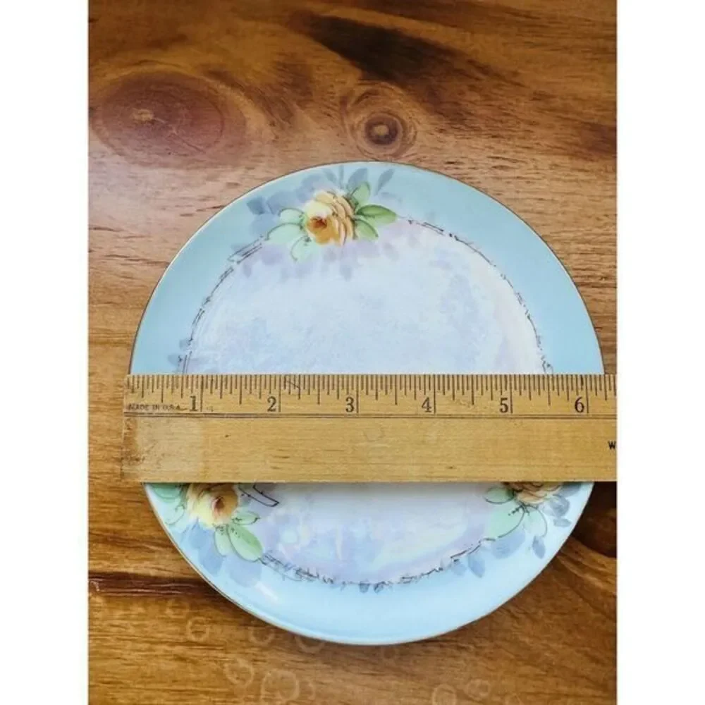 VTG Plate With Yellow Flowers Design Handpainted W/iridescent Center Gold Trim‎